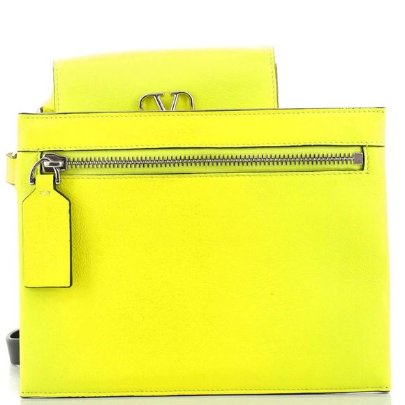 Valentino Garavani Uomo Vring Neck Pouch Leather Green - Picture 2 of 7